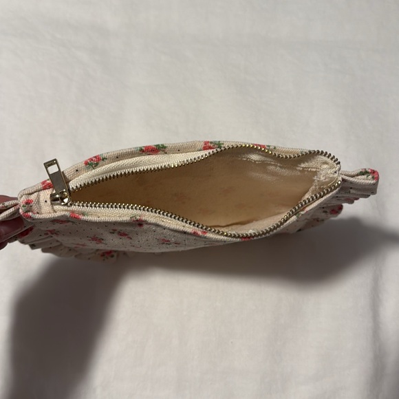 Sezane Floral Pouch - Picture 6 of 6